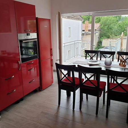 Apartment Im Herzen Von Нойштрелиц Экстерьер фото